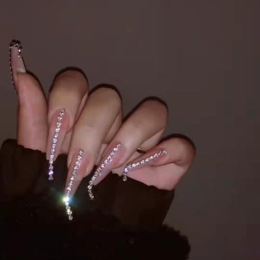 Y2K Diamond Queen - Long Coffin Nail with Chain