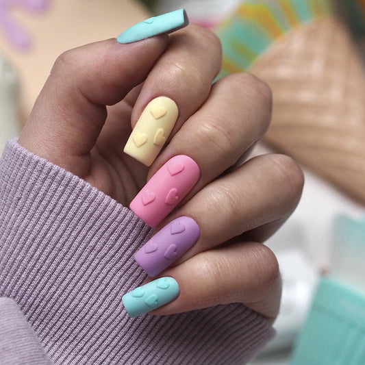 3D Sweater Colorful Heart Short Square Nail
